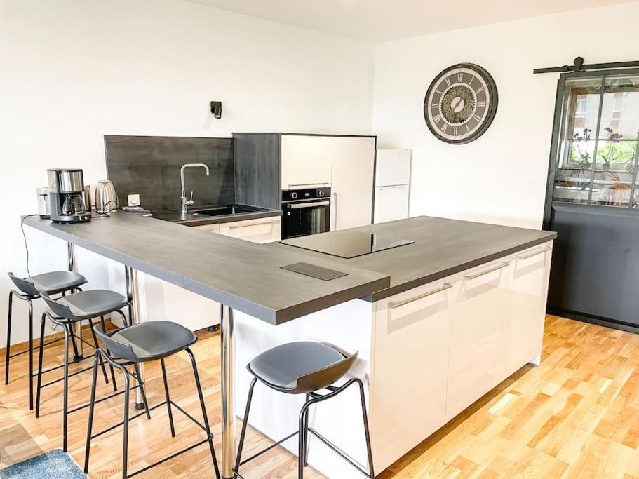Appartement Cote Jardin - Centre 알랑송 외부 사진